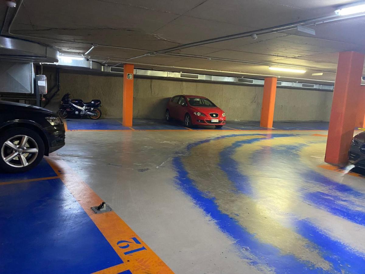 Forum De Barcelona Sea View Apartment With Garage Parking サン・アドリア・デ・ベソス エクステリア 写真